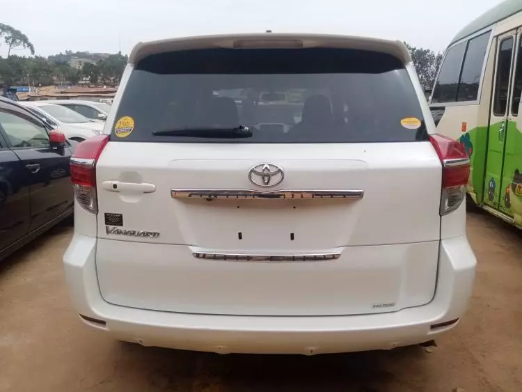 Toyota Vanguard