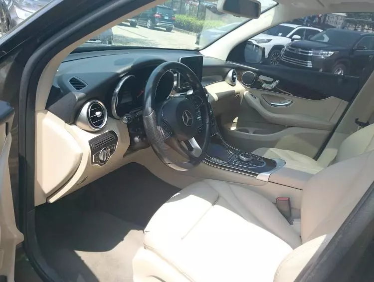 Mercedes-Benz GLC 300