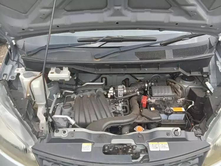 Nissan Vanette