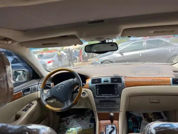 Lexus ES 330