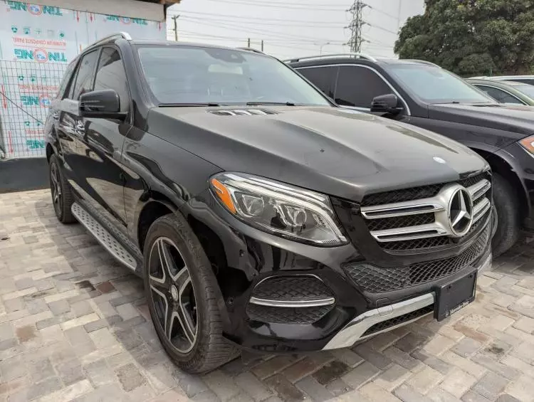Mercedes-Benz GLE 350