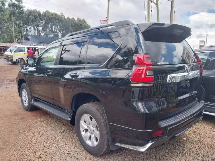 Toyota Landcruiser prado TX