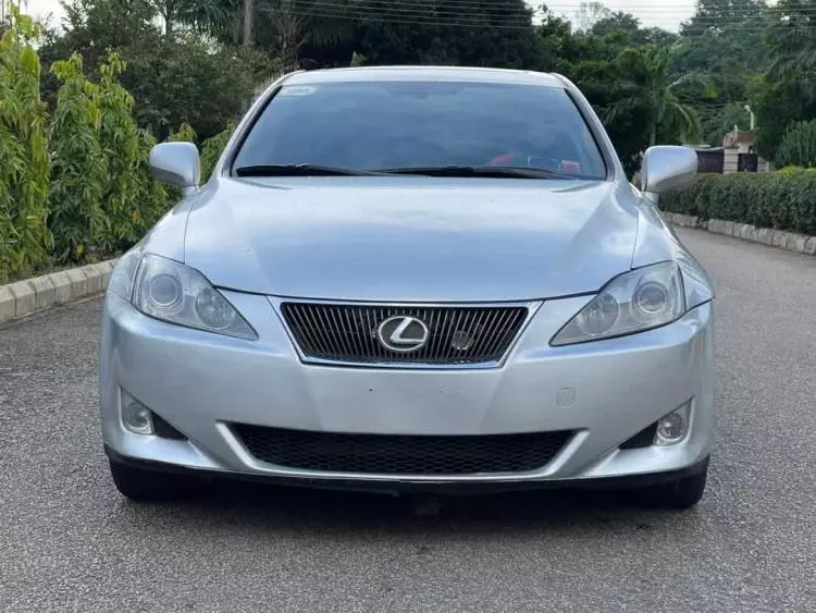 Lexus IS 250