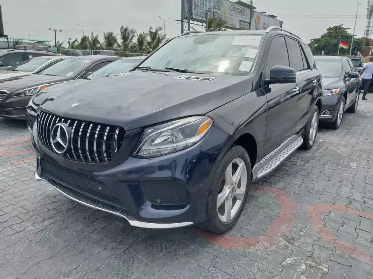 Mercedes-Benz GLE 350