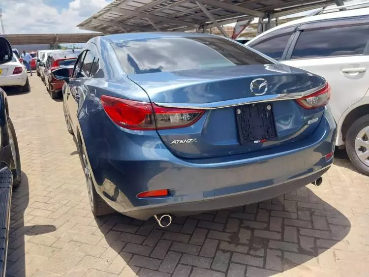 Mazda Atenza