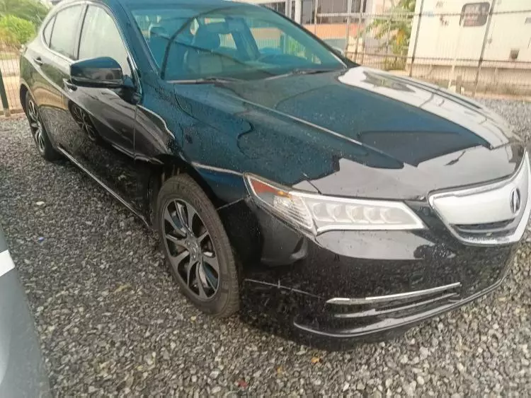 Acura TLX