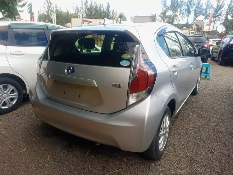 Toyota Aqua Hybrid