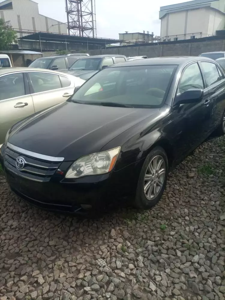 Toyota Avalon