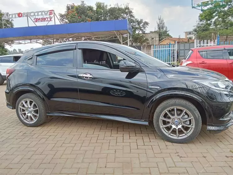 Honda Vezel Hybrid