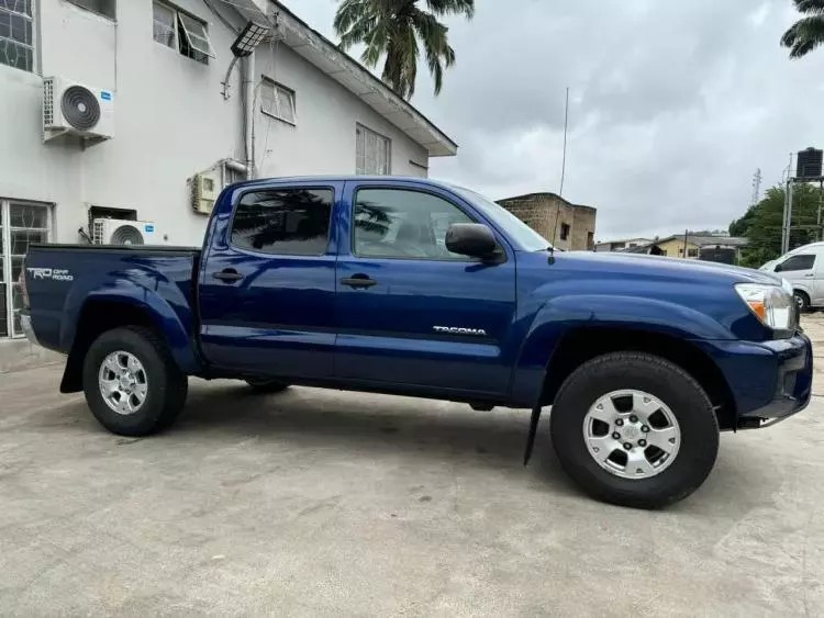 Toyota Tacoma