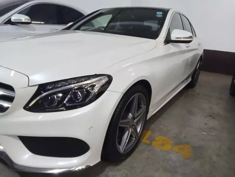 Mercedes-Benz C 180