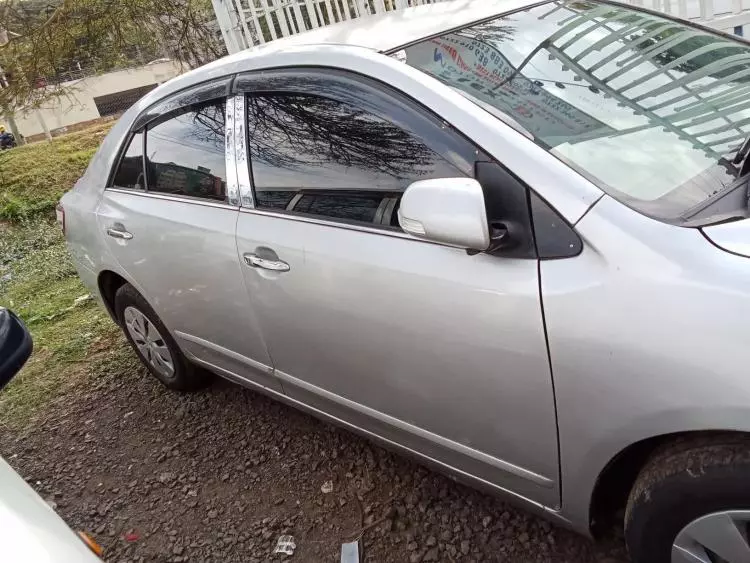 Toyota Premio