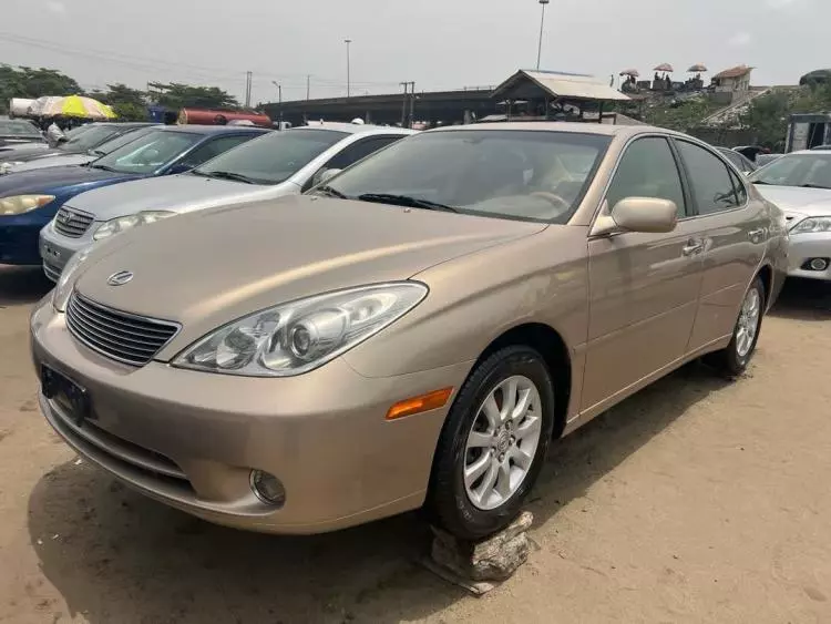 Lexus ES 330