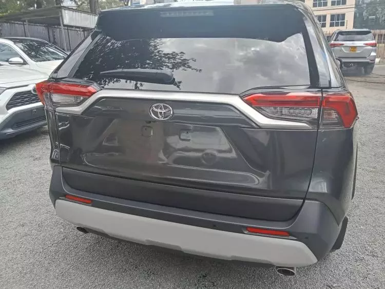 Toyota RAV 4