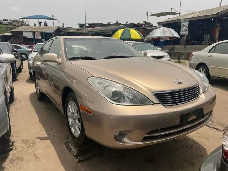 Lexus ES 330