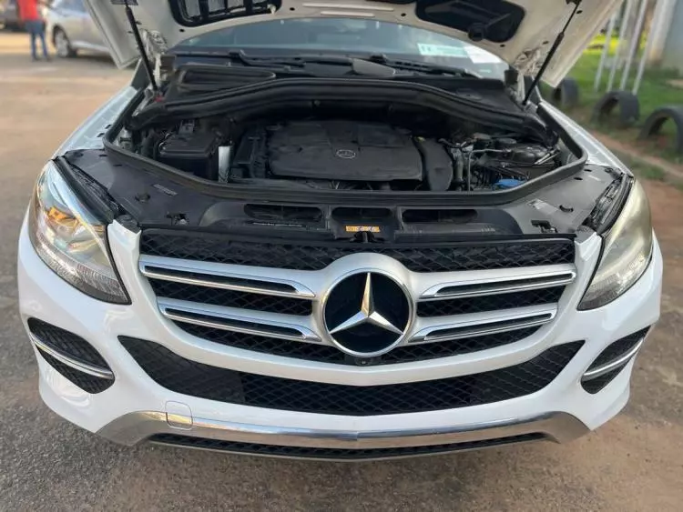 Mercedes-Benz GLE 350