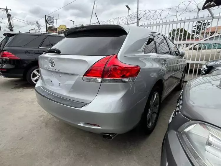 Toyota Venza