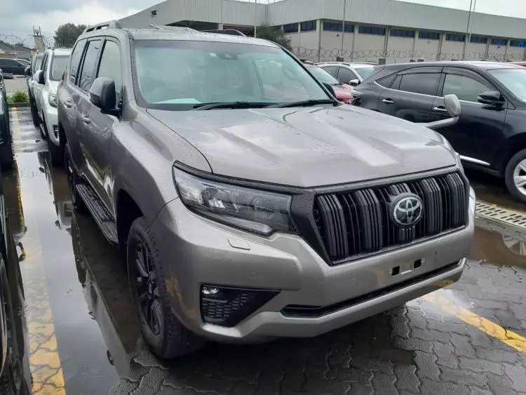 Toyota Prado
