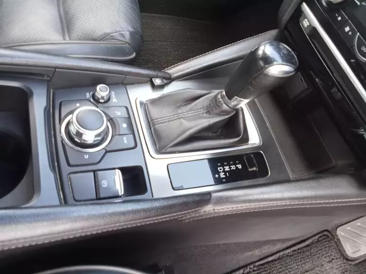 Mazda Atenza 