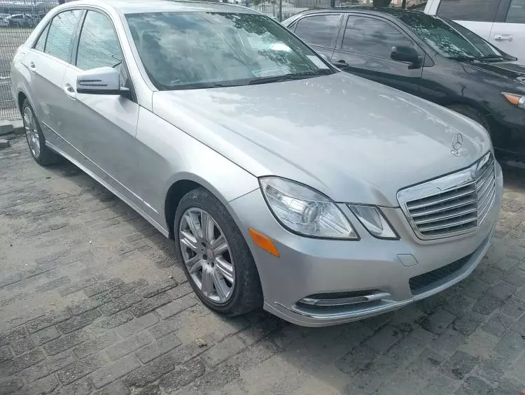 Mercedes-Benz E 350