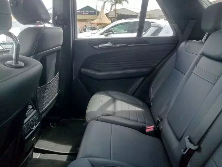 Mercedes-Benz ML 350