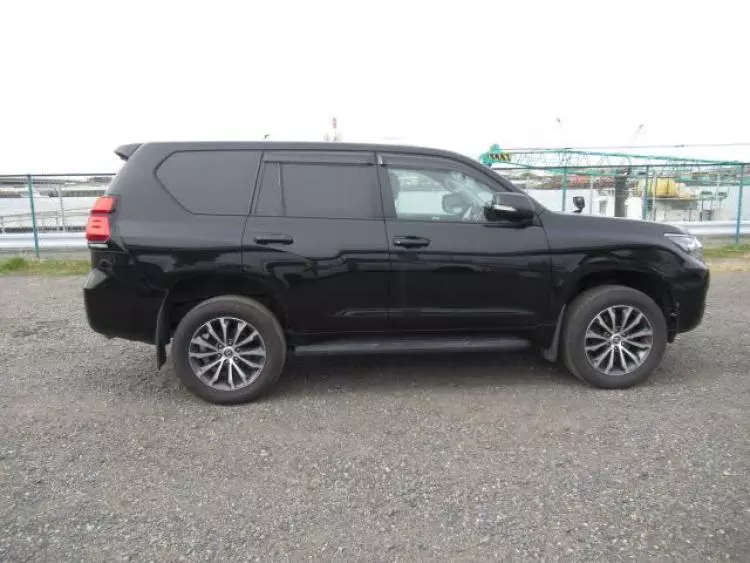 Toyota Landcruiser Prado