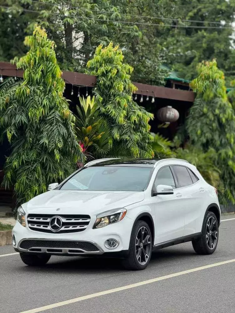 Mercedes-Benz GLA 250