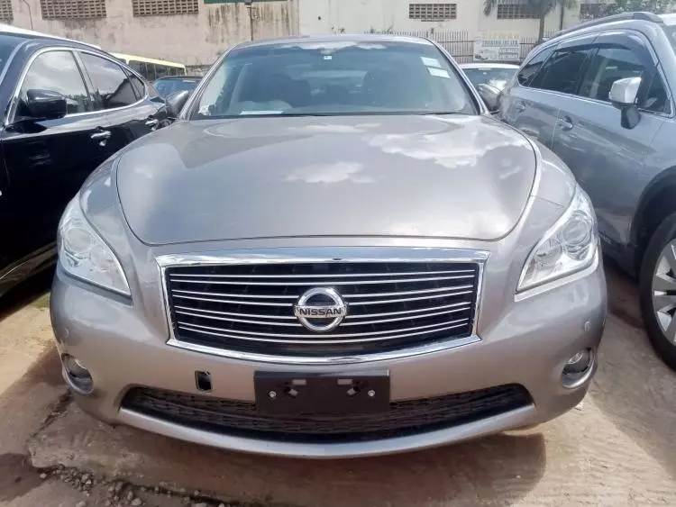 Nissan Fuga