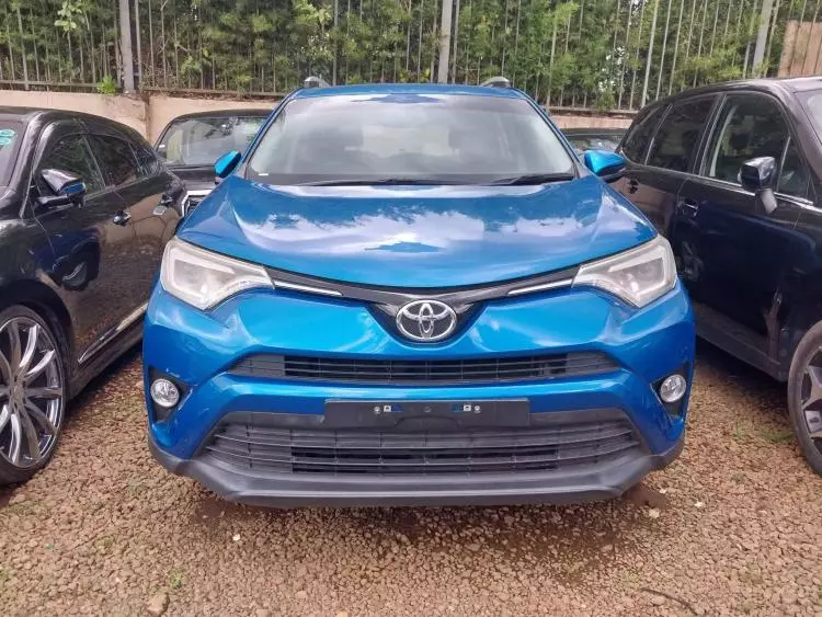 Toyota RAV 4