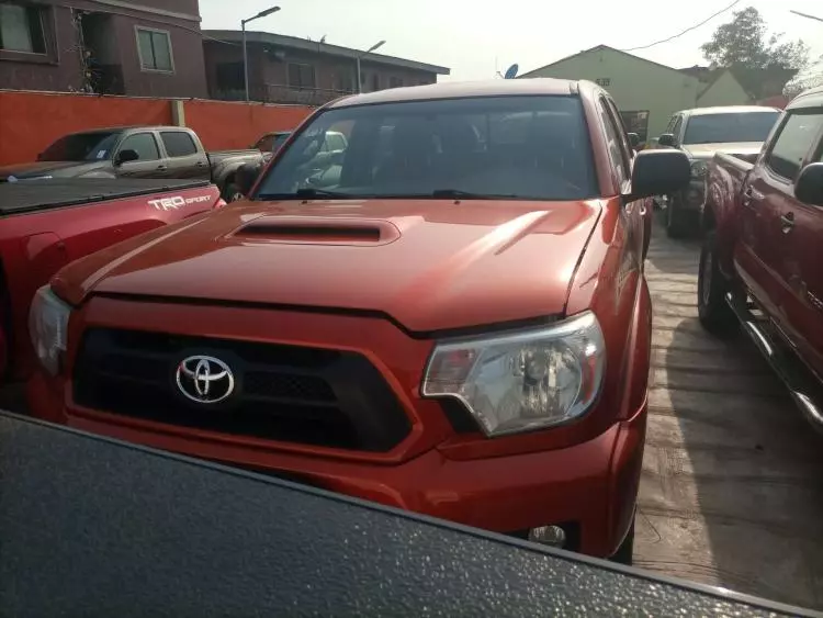 Toyota Tacoma