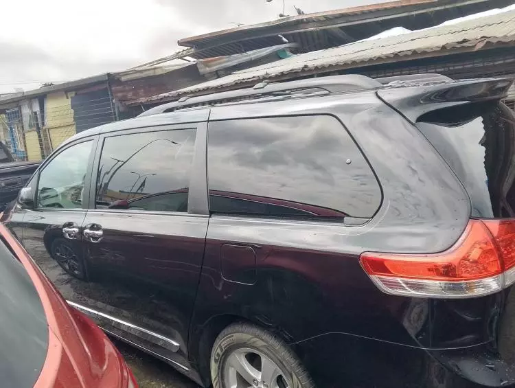 Toyota Sienna