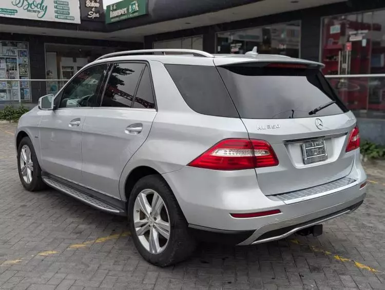 Mercedes-Benz ML 350