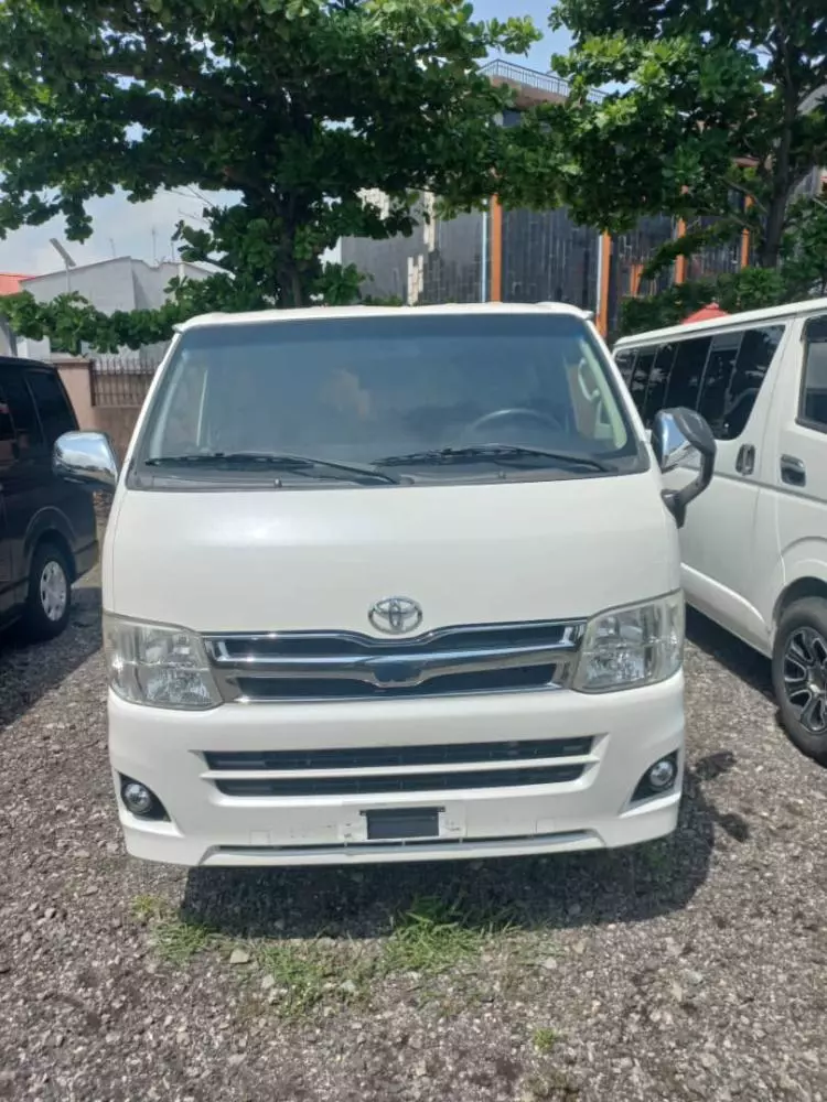 Toyota Hiace