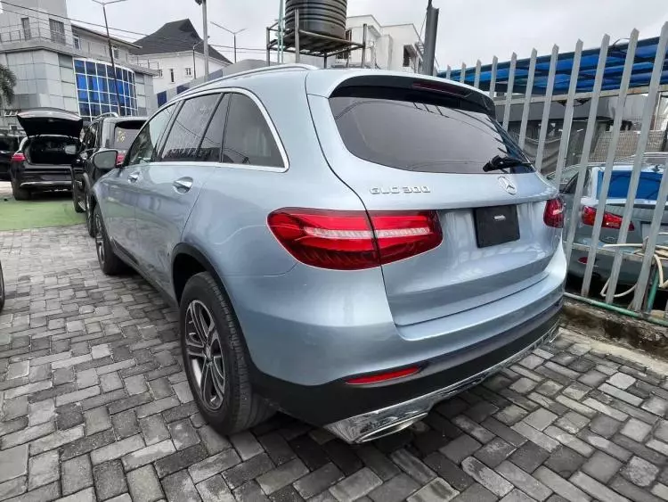 Mercedes-Benz GLC 300