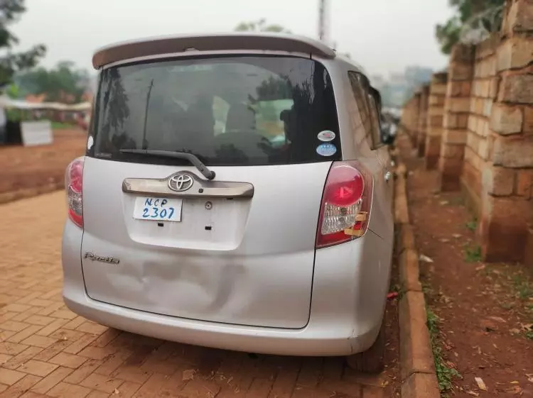 Toyota Ractis