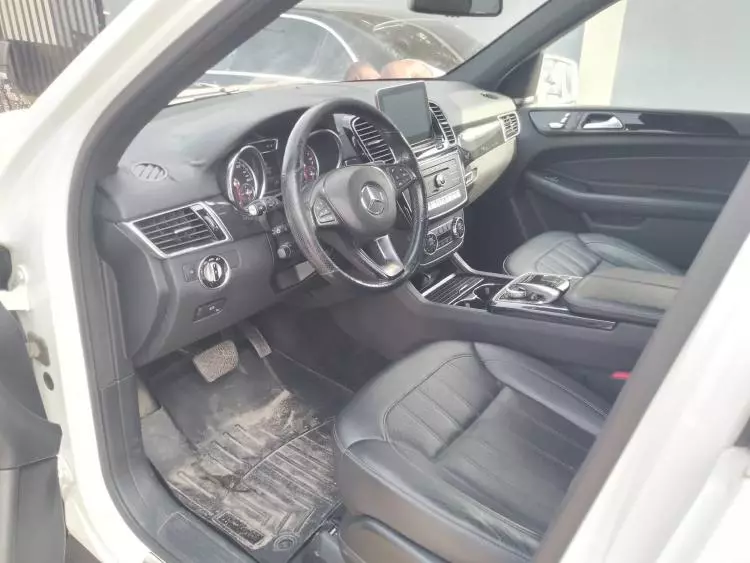 Mercedes-Benz GLE 350