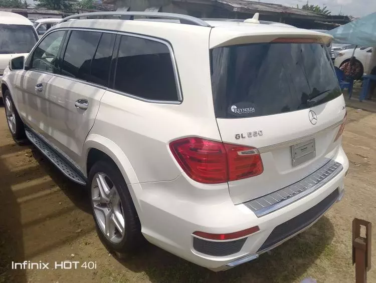Mercedes-Benz GL 550
