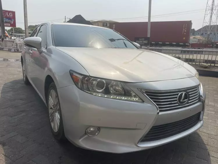 Lexus ES 350