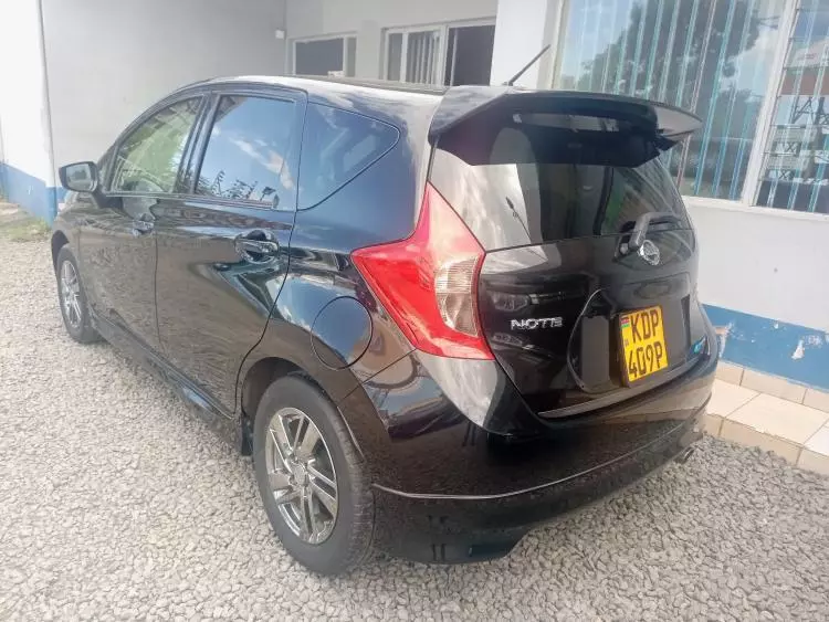 Nissan Note Rider
