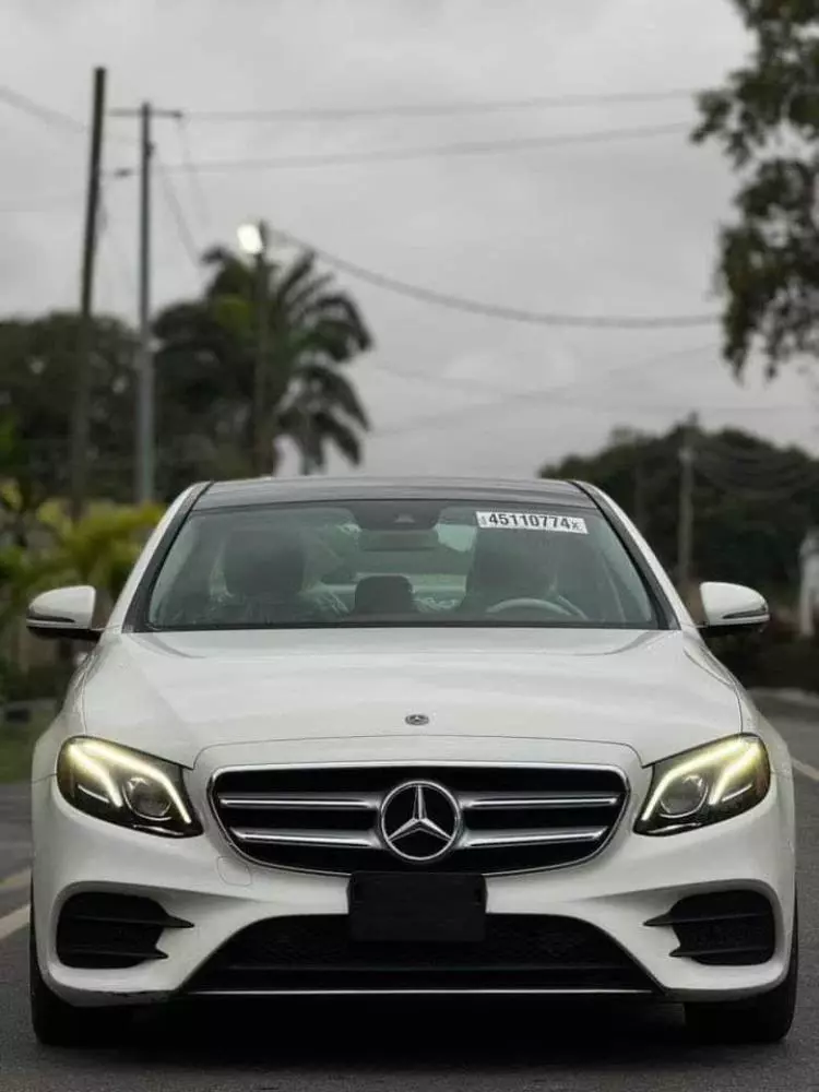 Mercedes-Benz E 400