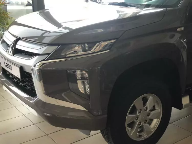 Mitsubishi L200 D/C Sportero A/T