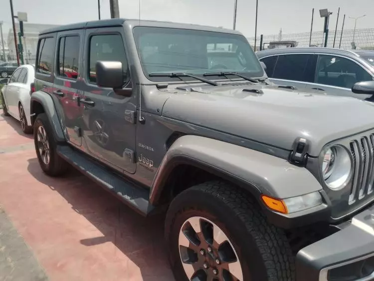 JEEP Wrangler Sahara