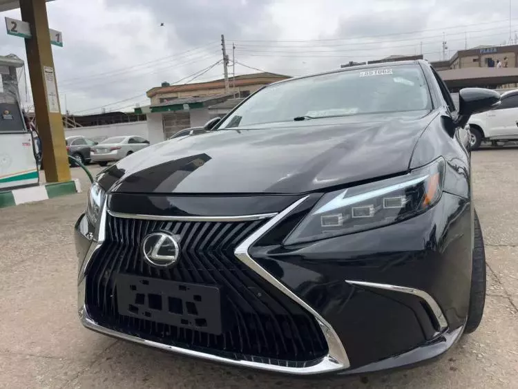 Lexus ES 350