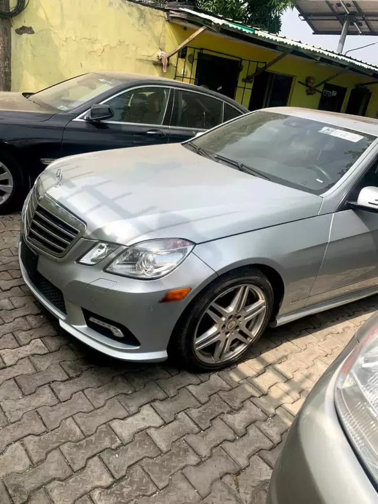 Mercedes-Benz E 550