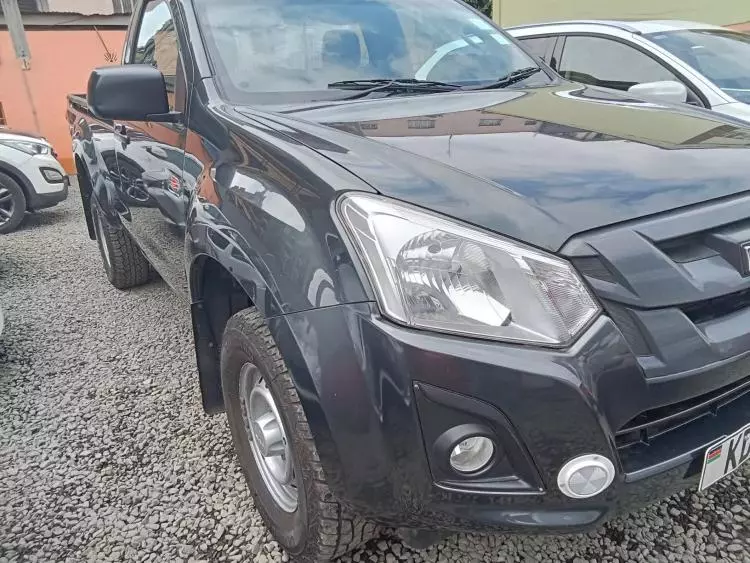 Isuzu D-Max