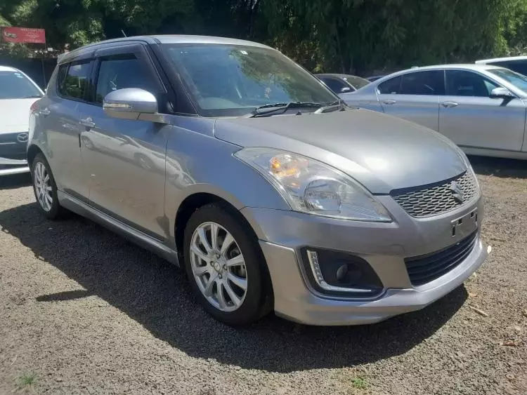 SUZUKI Swift RS