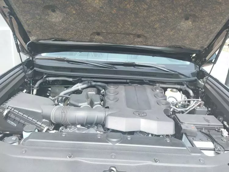 Toyota Landcruiser Prado