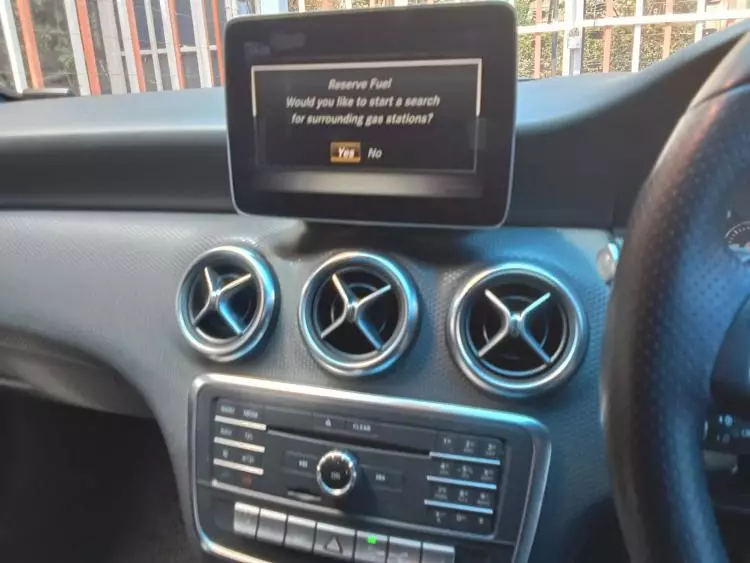 Mercedes-Benz A 180