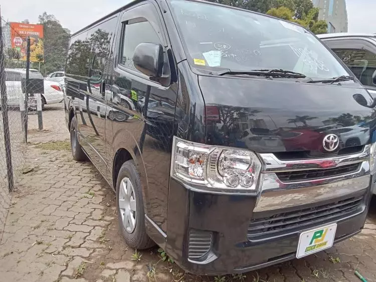 Toyota Hiace