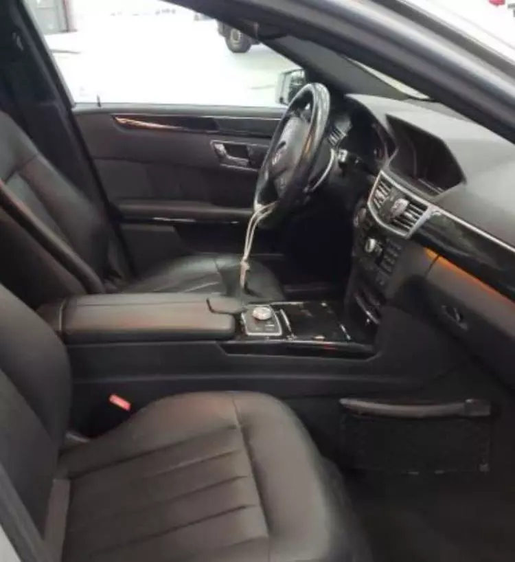 Mercedes-Benz E 550